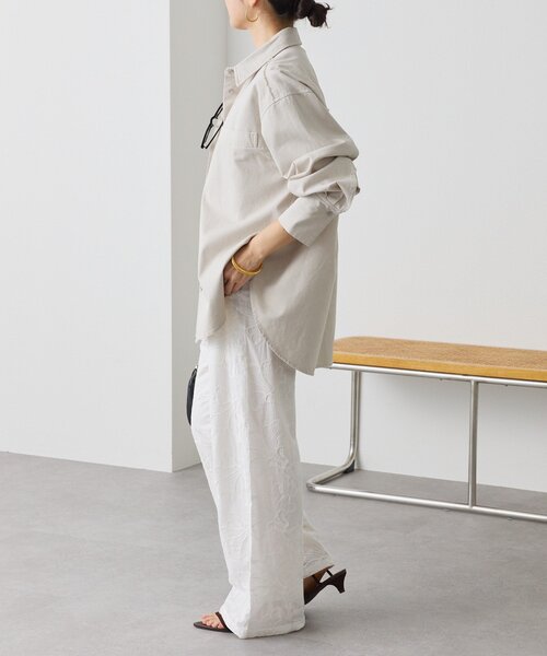 RIVE DROITE（リヴドロワ）の「【セットアップ着用可能】ガーメントダイコットンツイルシャツ（シャツ/ブラウス・レディース・サックスブルー/ライトベージュ/ピンク・FREE）」の6枚目の写真