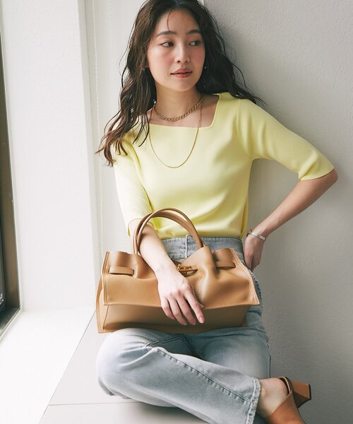 La boutique BonBon（ラブティックボンボン）の「【今すぐお届け！・全骨格おすすめ】クールタッチUVアシメネック5分袖ニット（ニット/セーター・レディース・ホワイト/ピンク/イエロー/ブラック/ネイビー・FREE）」の9枚目の写真