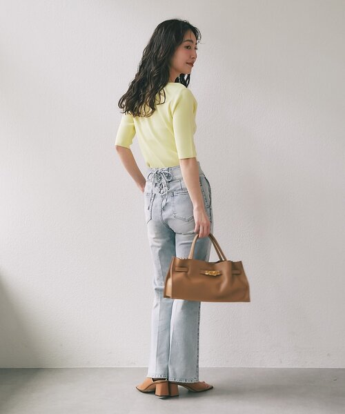 La boutique BonBon（ラブティックボンボン）の「【今すぐお届け！・全骨格おすすめ】クールタッチUVアシメネック5分袖ニット（ニット/セーター・レディース・ホワイト/ピンク/イエロー/ブラック/ネイビー・FREE）」の13枚目の写真