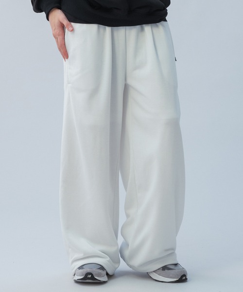 +phenix(プラスフェニックス)の「+phenix(プラスフェニックス) TECH SWEAT WIDE PANTS / テック スウェット ワイドパンツ(スウェットパンツ・メンズ・ブラック/ホワイト/チャコール・M/XL/L)」の5枚目の写真