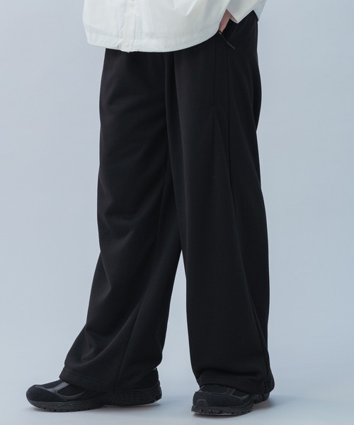 +phenix(プラスフェニックス)の「+phenix(プラスフェニックス) TECH SWEAT WIDE PANTS / テック スウェット ワイドパンツ(スウェットパンツ・メンズ・ブラック/ホワイト/チャコール・M/XL/L)」の14枚目の写真