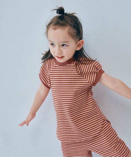 p.premier（ピードットプルミエ）の「先染めボーダーワッフルトップス（Tシャツ/カットソー・キッズ・アイボリー/ブルー/ピンク/グリーン・110/100/90/140/130/120/80）」の4枚目の写真