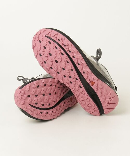 KEEN(キーン)の「ROAM / ローム / レディース シューズ(スニーカー・レディース・グレー・23cm/23.5cm/24cm/24.5cm/25cm)」の5枚目の写真