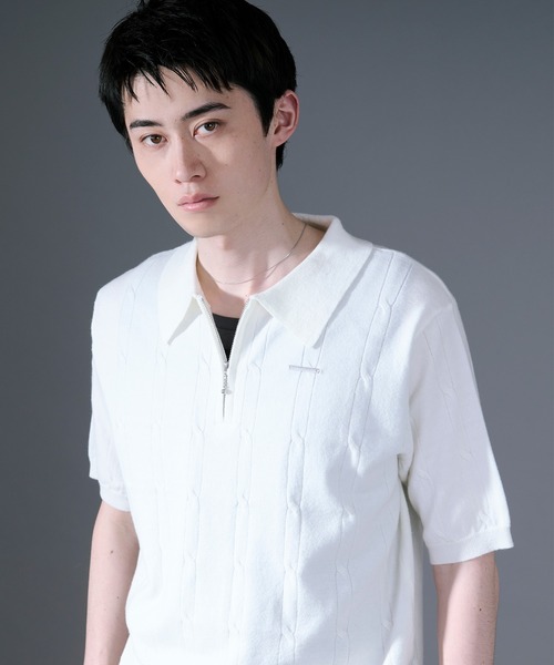 Ellno Loset(エルノロゼット)の「ケーブルハーフジップニット(ポロシャツ・メンズ・オフホワイト/ブラック・SMALL/LARGE/MEDIUM)」の22枚目の写真
