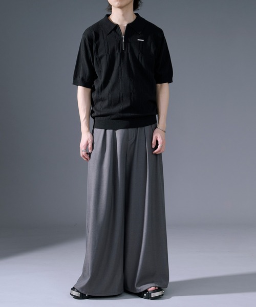 Ellno Loset(エルノロゼット)の「ケーブルハーフジップニット(ポロシャツ・メンズ・オフホワイト/ブラック・SMALL/LARGE/MEDIUM)」の4枚目の写真