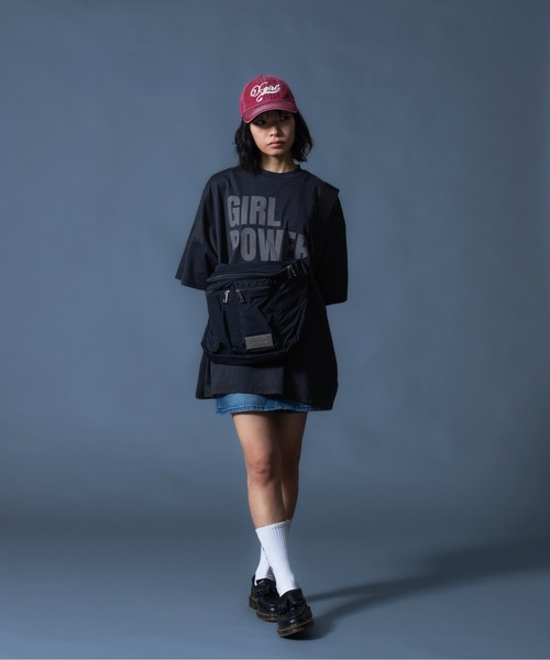X-girl(エックスガール)の「DISTRESSED BIG TEE DRESS(ワンピース・レディース・ブラック/ブラウン・S/M)」の8枚目の写真