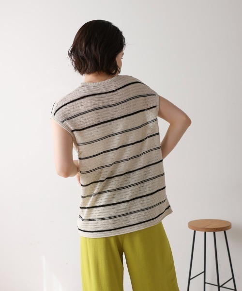 Bou Jeloud（ブージュルード）の「シースルーボーダーニットベスト（ベスト・レディース・オフホワイト/ブラック・FREE）」の13枚目の写真