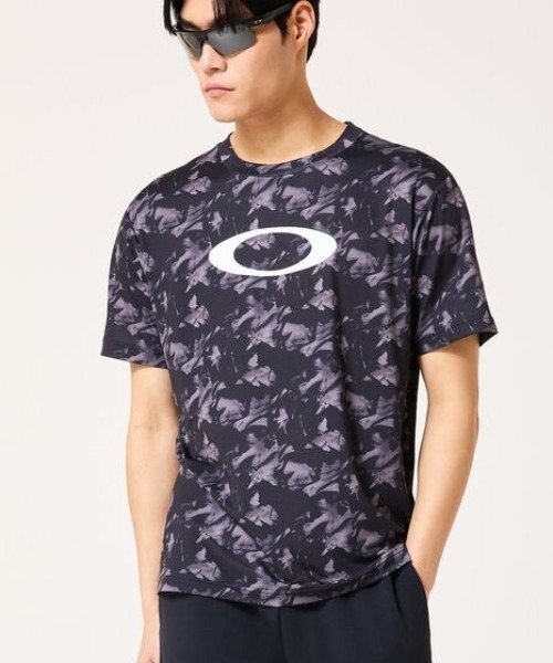OAKLEY(オークリー)の「オークリー ENHANCE QDEVO SS TEE GRAPHIC 5.0(Tシャツ/カットソー・メンズ・ネイビー/ブラック×ブラック/ホワイト・S/M/L/LL/3L)」の3枚目の写真