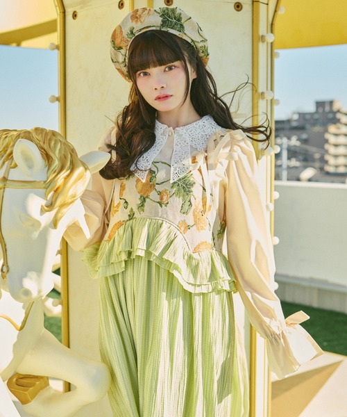 kutir（クティール）の「【クティールとレトロ】ゴブランドッキングフリルリボンジャンパースカート（ジャンパースカート・レディース・ブルー/アイボリー/グリーン/ピンク・SMALL/MEDIUM/LARGE）」の3枚目の写真