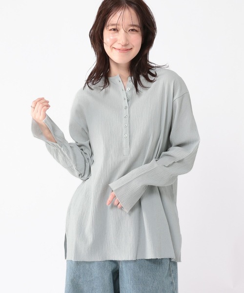 studio CLIP（スタディオクリップ）の「ヘンリーネックスリットブラウス（シャツ/ブラウス・レディース・オフホワイト/ライトブルー/スモーク・FREE）」の11枚目の写真