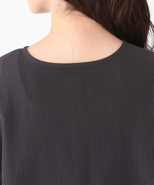 studio CLIP（スタディオクリップ）の「ヘンリーネックスリットブラウス（シャツ/ブラウス・レディース・オフホワイト/ライトブルー/スモーク・FREE）」の22枚目の写真