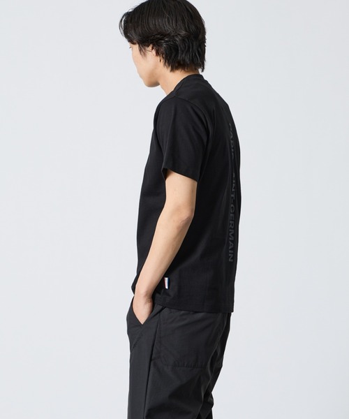PARIS SAINT-GERMAIN（パリサンジェルマン）の「[PARIS SAINT-GERMAIN/パリ・サン＝ジェルマン] バーティカルロゴ バックプリント ショートスリーブTシャツ（Tシャツ/カットソー・メンズ・ホワイト/ブラック・XL/L/M）」の19枚目の写真