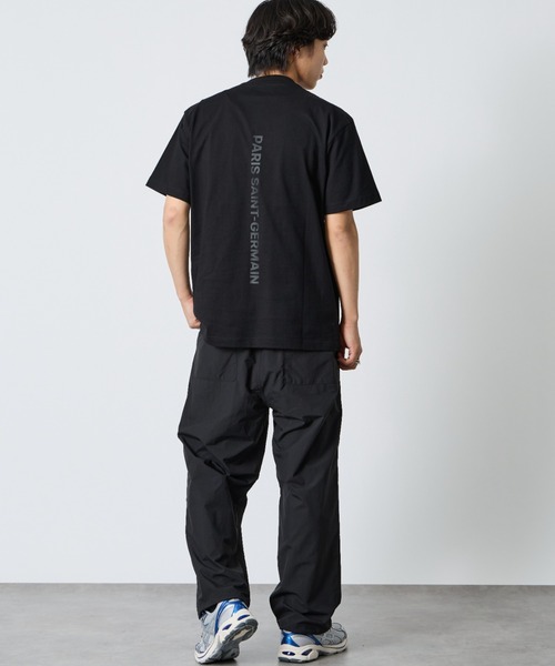 PARIS SAINT-GERMAIN（パリサンジェルマン）の「[PARIS SAINT-GERMAIN/パリ・サン＝ジェルマン] バーティカルロゴ バックプリント ショートスリーブTシャツ（Tシャツ/カットソー・メンズ・ホワイト/ブラック・XL/L/M）」の16枚目の写真