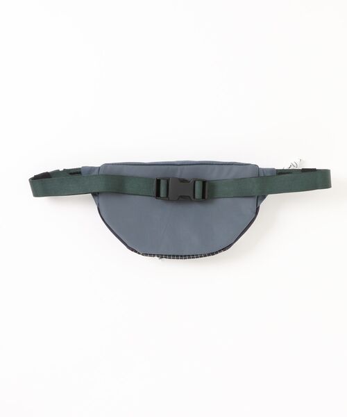 TOPO DESIGNS(トポデザインズ)の「FINE BOYS掲載モデル【TOPO DESIGNS】MOUNTAIN WAIST PACK(ボディバッグ/ウエストポーチ・レディース・オレンジ系/ブラック/ブラック系/ブルー系/イエロー系/パープル系・ONE SIZE)」の7枚目の写真