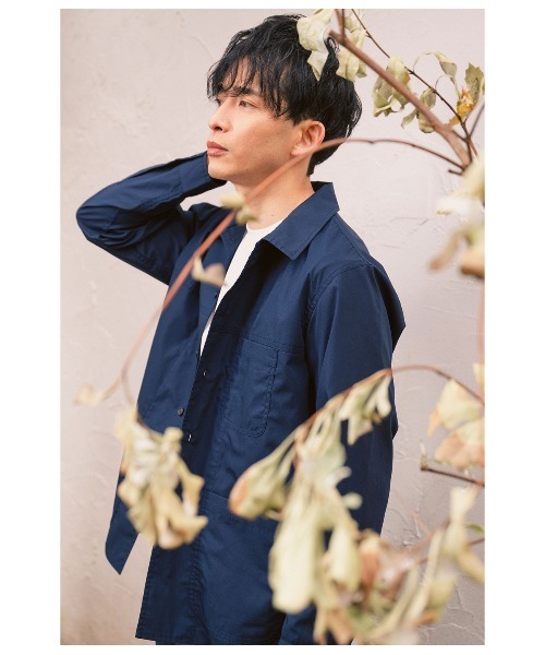 Park Slope NEWYORKER(パークスロープニューヨーカー)の「【羽織り・着回し・ロングシーズン対応】ユーティリティシャツ(Tシャツ/カットソー・メンズ・ネイビー/カーキ・LL/S/L/M)」の14枚目の写真