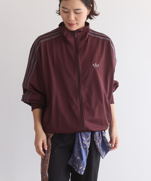 adidas Originals（アディダスオリジナルス）の「別注【adidas originals/アディダス オリジナルス】For JS FIREBIRD TT（その他アウター・レディース・ボルドー・SMALL/X-SMALL）」の2枚目の写真