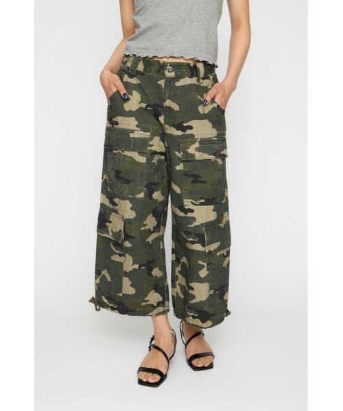 LAGUA GEM(ラグアジェム)の「LOOSEY ANKLE パンツ(カーゴパンツ・レディース・アイボリー/ブラック/カモフラージュ・X-SMALL/SMALL/MEDIUM)」の3枚目の写真