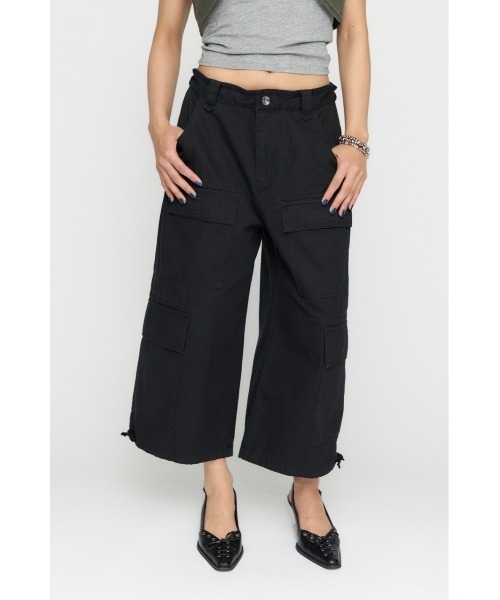 LAGUA GEM(ラグアジェム)の「LOOSEY ANKLE パンツ(カーゴパンツ・レディース・アイボリー/ブラック/カモフラージュ・X-SMALL/SMALL/MEDIUM)」の1枚目の写真