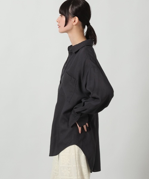 LAKOLE(ラコレ)の「リネンブレンドBIGシャツ / 642805(シャツ/ブラウス・レディース・レッド/チャコール/ブルー/オフホワイト/ライトベージュ・FREE)」の16枚目の写真