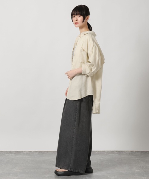 LAKOLE(ラコレ)の「リネンブレンドBIGシャツ / 642805(シャツ/ブラウス・レディース・レッド/チャコール/ブルー/オフホワイト/ライトベージュ・FREE)」の19枚目の写真