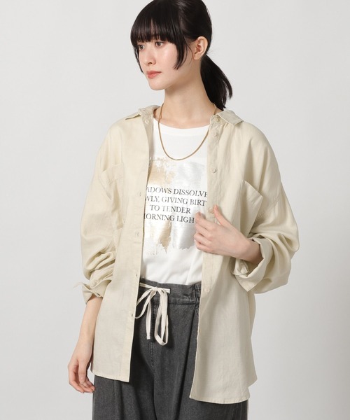 LAKOLE(ラコレ)の「リネンブレンドBIGシャツ / 642805(シャツ/ブラウス・レディース・レッド/チャコール/ブルー/オフホワイト/ライトベージュ・FREE)」の21枚目の写真