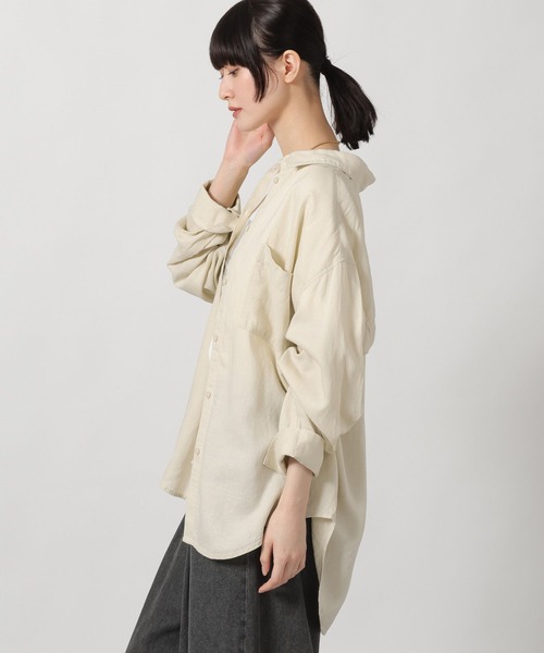 LAKOLE(ラコレ)の「リネンブレンドBIGシャツ / 642805(シャツ/ブラウス・レディース・レッド/チャコール/ブルー/オフホワイト/ライトベージュ・FREE)」の22枚目の写真