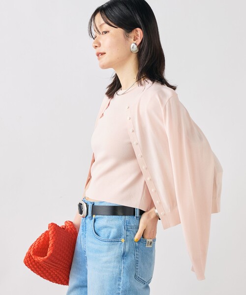 NOLLEY’S Sophi（ノーリーズソフィ）の「《手洗い可能/アンサンブル対応》マルチファンクションハイゲージクルーネックカーディガン（カーディガン/ボレロ・レディース・ホワイト/ブラウン/ベビーピンク/サックスブルー・36/38）」の4枚目の写真