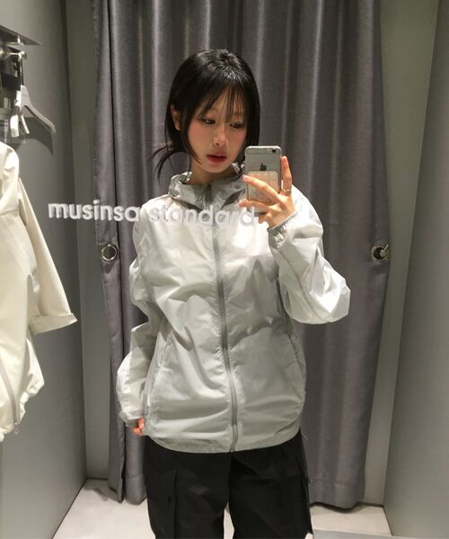 MUSINSA STANDARD（ムシンサスタンダード）の「[シティレジャー] 3WAYベルト付きマルチカーゴパンツ (4色)（スウェットパンツ・メンズ・ブラック/グレイッシュベージュ/ブルーグレー/ライトグレー・27/28/29/30/31/32/33/34/36/38/40/42/26）」の19枚目の写真