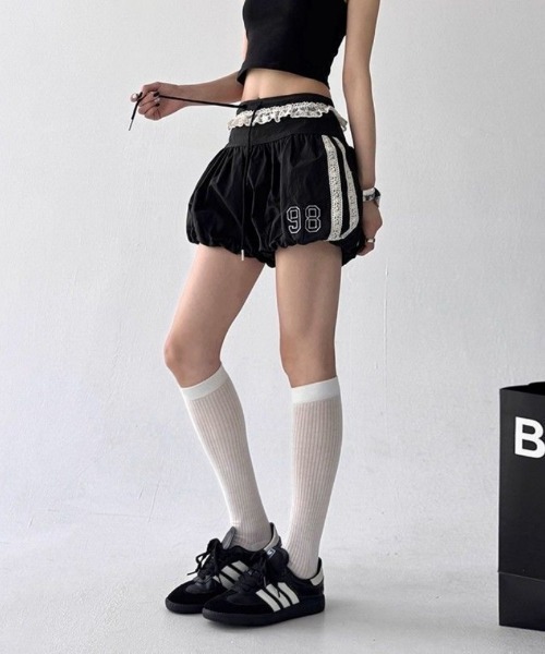 Ritzy(リッツィー)の「レースライン バルーンシルエット ショートパンツ ブルマパンツ(その他パンツ・レディース・ネイビー/ブラック・L/M)」の3枚目の写真