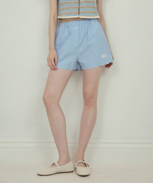 OURNOSTALGIA(アワー ノスタルジア)の「Wave scallop shorts_Sky blue(O25-PT07)(その他パンツ・レディース・スカイブルー・FREE)」の1枚目の写真