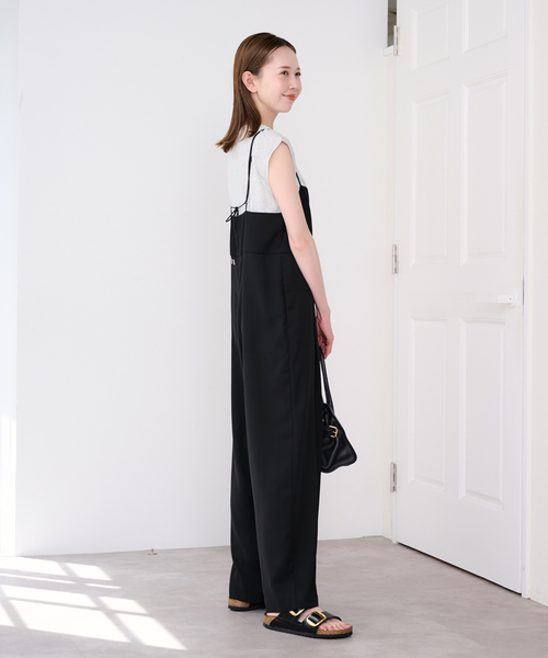 U by SPICK&SPAN(ユーバイスピックアンドスパン)の「《2枚セット》WPL トラウザーサロペット(サロペット/オーバーオール・レディース・ブラック/モカ・38/36)」の4枚目の写真