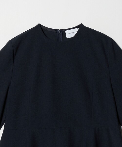 UNITED ARROWS（ユナイテッドアローズ）の「５分袖 ペプラム Tシャツ ‐吸水速乾‐（Tシャツ/カットソー・レディース・ネイビー/ホワイト・FREE）」の15枚目の写真