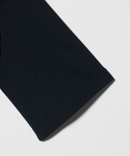 UNITED ARROWS（ユナイテッドアローズ）の「５分袖 ペプラム Tシャツ ‐吸水速乾‐（Tシャツ/カットソー・レディース・ネイビー/ホワイト・FREE）」の16枚目の写真