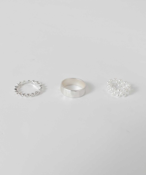 Reurie'（レウリィ）の「《3点セット》パールリング3SET / 指輪 シンプル ベーシック ヴィンテージ きれいめ モード（リング・レディース・シルバー/ゴールド・FREE）」の3枚目の写真
