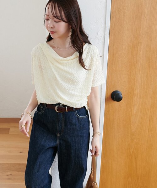DISCOAT(ディスコート)の「【WEB限定】ジャガードドレープ半袖プルオーバー(Tシャツ/カットソー・レディース・オフホワイト/アイボリー/ブラック/イエロー/ピンク・FREE)」の20枚目の写真