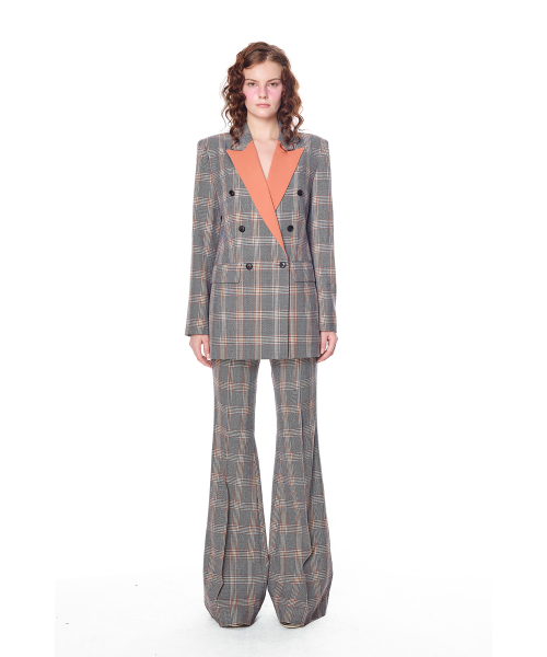 GREEDILOUS(グリディアス)の「Orange Check Double Blazer(テーラードジャケット・レディース・その他・X-SMALL/SMALL/MEDIUM/LARGE)」の2枚目の写真