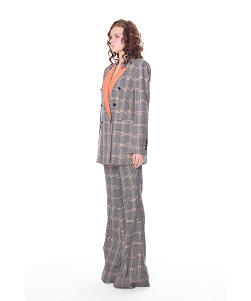 GREEDILOUS(グリディアス)の「Orange Check Double Blazer(テーラードジャケット・レディース・その他・X-SMALL/SMALL/MEDIUM/LARGE)」の3枚目の写真