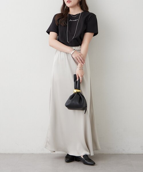 Remind me and forever(リマインドミーアンドフォーエバー)の「【メタルプレートで高見え】ロゴTシャツ(Tシャツ/カットソー・レディース・ブラック/オフホワイト・FREE)」の16枚目の写真