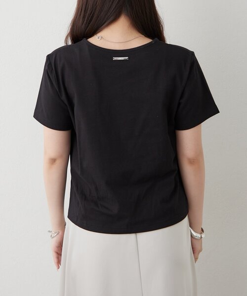 Remind me and forever(リマインドミーアンドフォーエバー)の「【メタルプレートで高見え】ロゴTシャツ(Tシャツ/カットソー・レディース・ブラック/オフホワイト・FREE)」の6枚目の写真