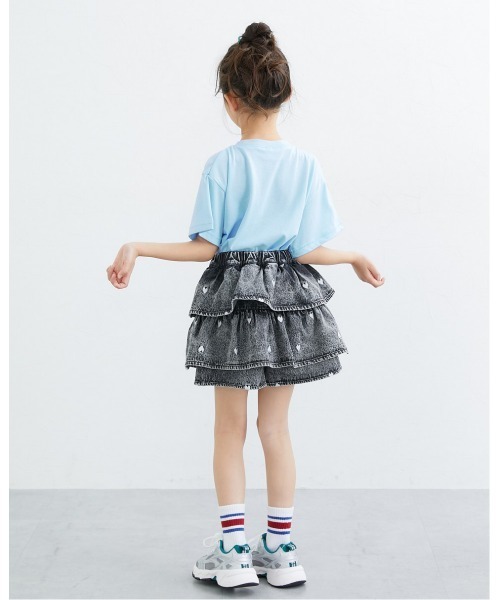 QUNTSTYLE（キュントスタイル）の「ハート刺しゅうデニムティアードパンツインスカート（デニムパンツ・キッズ・ネイビー/ブラック/サックスブルー・140/130/120/110/160/150/100）」の13枚目の写真