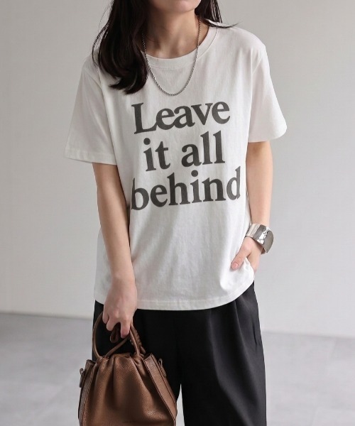ap retro(アプレトロ)の「ニュアンスロゴフロッキープリントTシャツ / 大人カジュアル(Tシャツ/カットソー・レディース・ホワイト/アイボリー/ブラウン・FREE)」の8枚目の写真