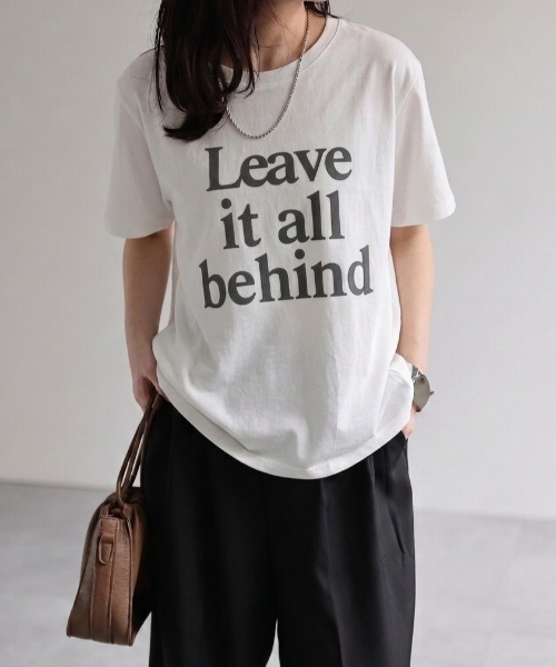 ap retro(アプレトロ)の「ニュアンスロゴフロッキープリントTシャツ / 大人カジュアル(Tシャツ/カットソー・レディース・ホワイト/アイボリー/ブラウン・FREE)」の10枚目の写真