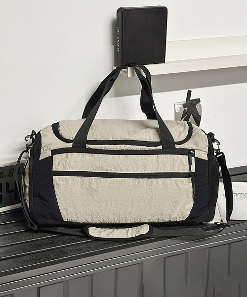 Miniministore（ミニミニストア）の「大容量ボストンバッグ旅行用トラベルバッグ（ボストンバッグ・レディース・ダークグレー/ピンク/アイボリー/ブラック・FREE）」の2枚目の写真