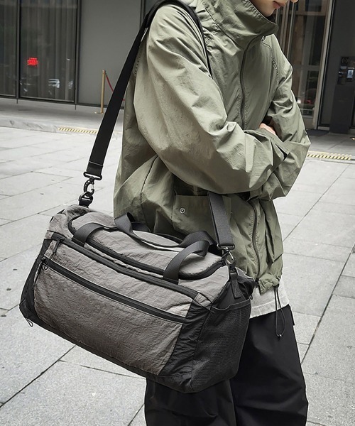 Miniministore（ミニミニストア）の「大容量ボストンバッグ旅行用トラベルバッグ（ボストンバッグ・レディース・ダークグレー/ピンク/アイボリー/ブラック・FREE）」の14枚目の写真