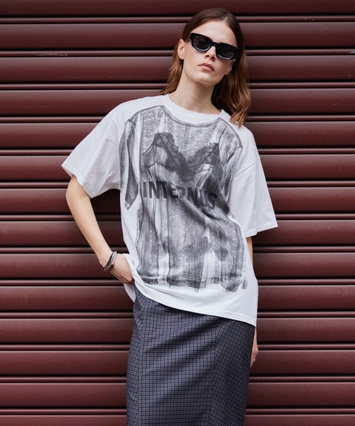 MAISON SPECIAL(メゾンスペシャル)の「【PRE-ORDER】Lingerie Trompe l'oeil T-Shirt/ランジェリートロンプルイユTシャツ(Tシャツ/カットソー・レディース・チャコールグレー/ホワイト・FREE)」の4枚目の写真