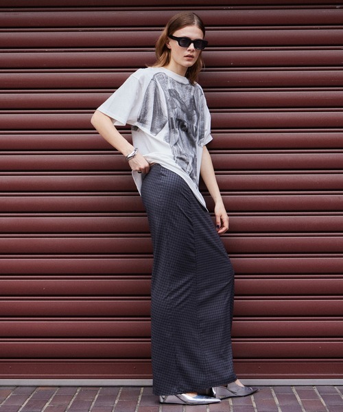 MAISON SPECIAL(メゾンスペシャル)の「【PRE-ORDER】Lingerie Trompe l'oeil T-Shirt/ランジェリートロンプルイユTシャツ(Tシャツ/カットソー・レディース・チャコールグレー/ホワイト・FREE)」の6枚目の写真