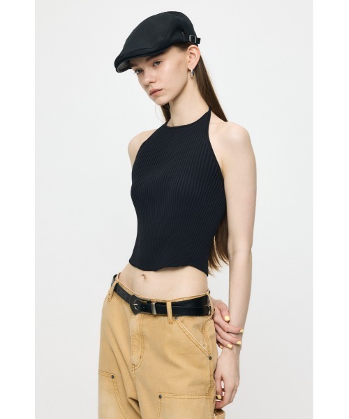 MOUSSY(マウジー)の「BACKLESS KNIT キャミソール(キャミソール・レディース・レッド/ブラック/ライトベージュ・FREE)」の8枚目の写真