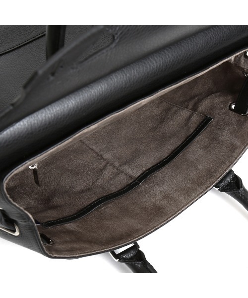 PELLE MORBIDA(ペッレモルビダ)の「Maiden Voyage(メイデンヴォヤージュ)MB086-フラップボストンバッグ(Sサイズ)(ハンドバッグ・メンズ・チャコールグレー/ブラック・FREE)」の7枚目の写真