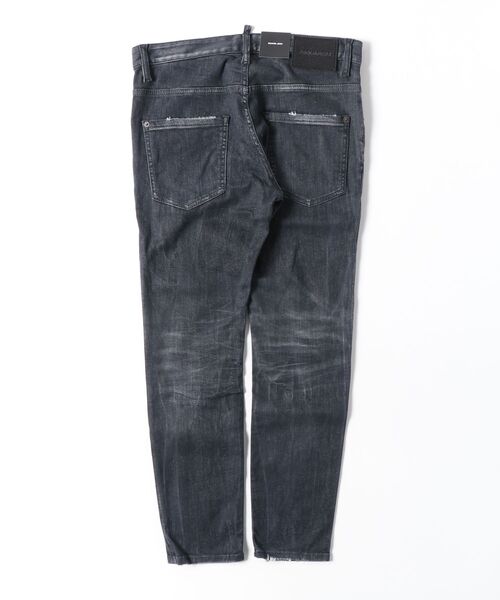 DSQUARED2(ディースクエアード)の「Skater Jean Black Clean Wash/0252(デニムパンツ・メンズ・ブラック・46/50/48)」の2枚目の写真