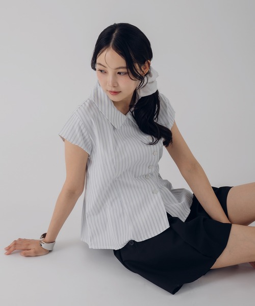 MUHET(ミュエータ)の「tuck short pants / タックショートパンツ(その他パンツ・レディース・ブラウン/ブラック・LARGE/SMALL/MEDIUM)」の6枚目の写真